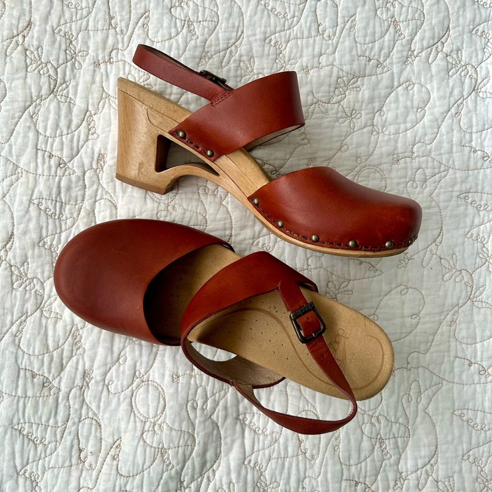Gorgeous Vintage Dansko Thea Saddle Brown Mary Jane Clog 40 fits 8.5